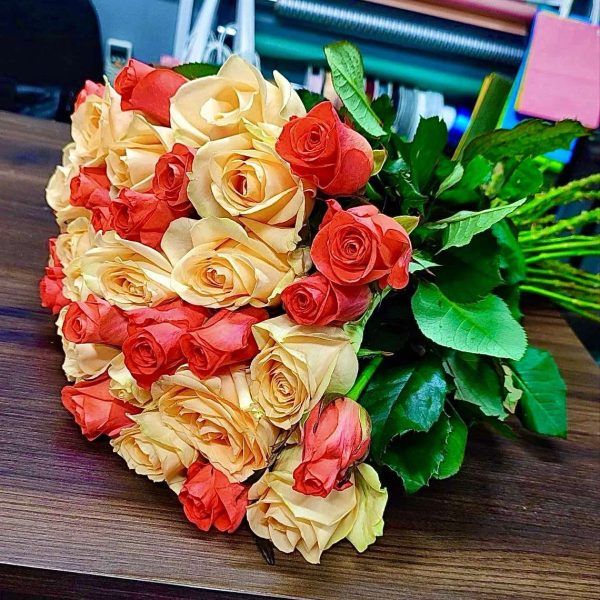 зображення_viber_2024-11-12_11-52-03-725 Букет із 21 троянди Піч аваланч та Вав