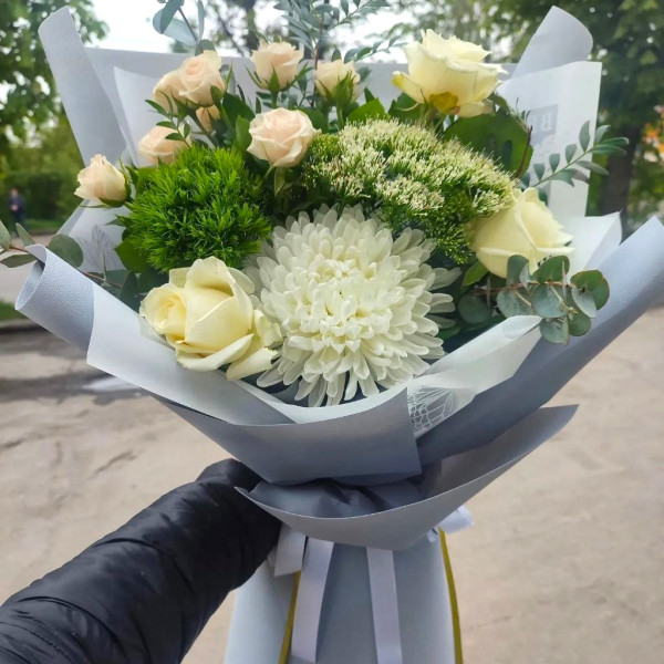 Букет з квітів "Уява"
